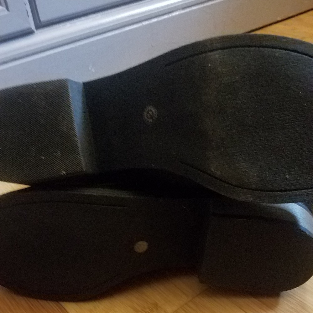 Boots - Picture 2 of 3